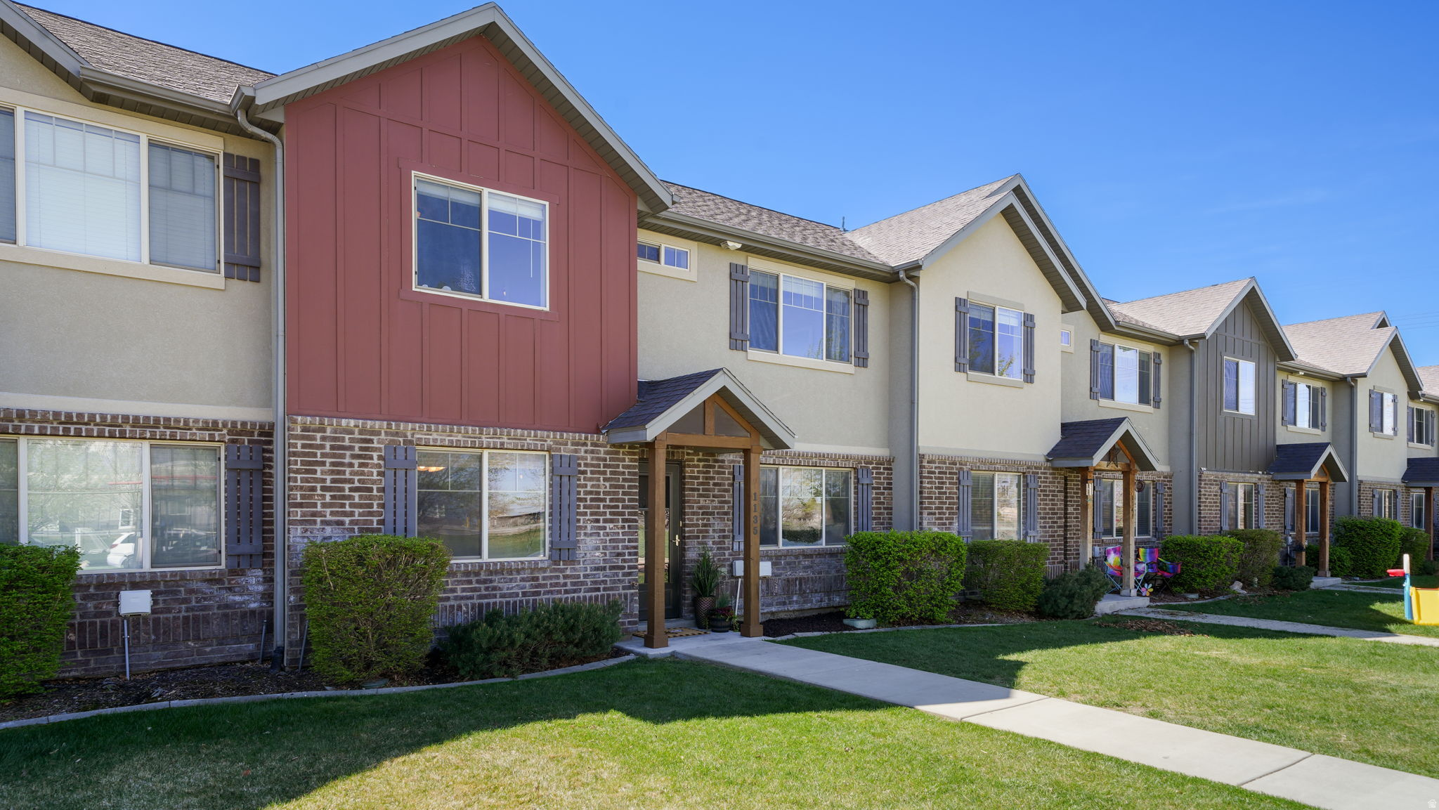 RIVER PARK WEST - Residential