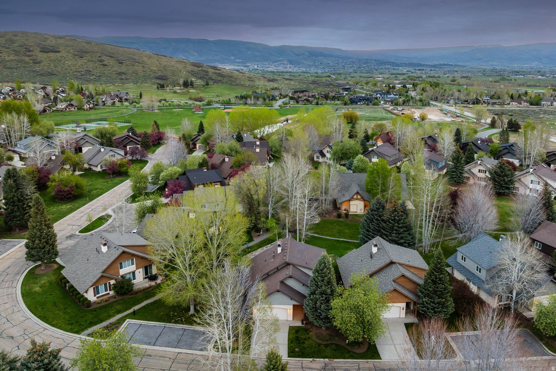 VALAIS P.U.D - Residential