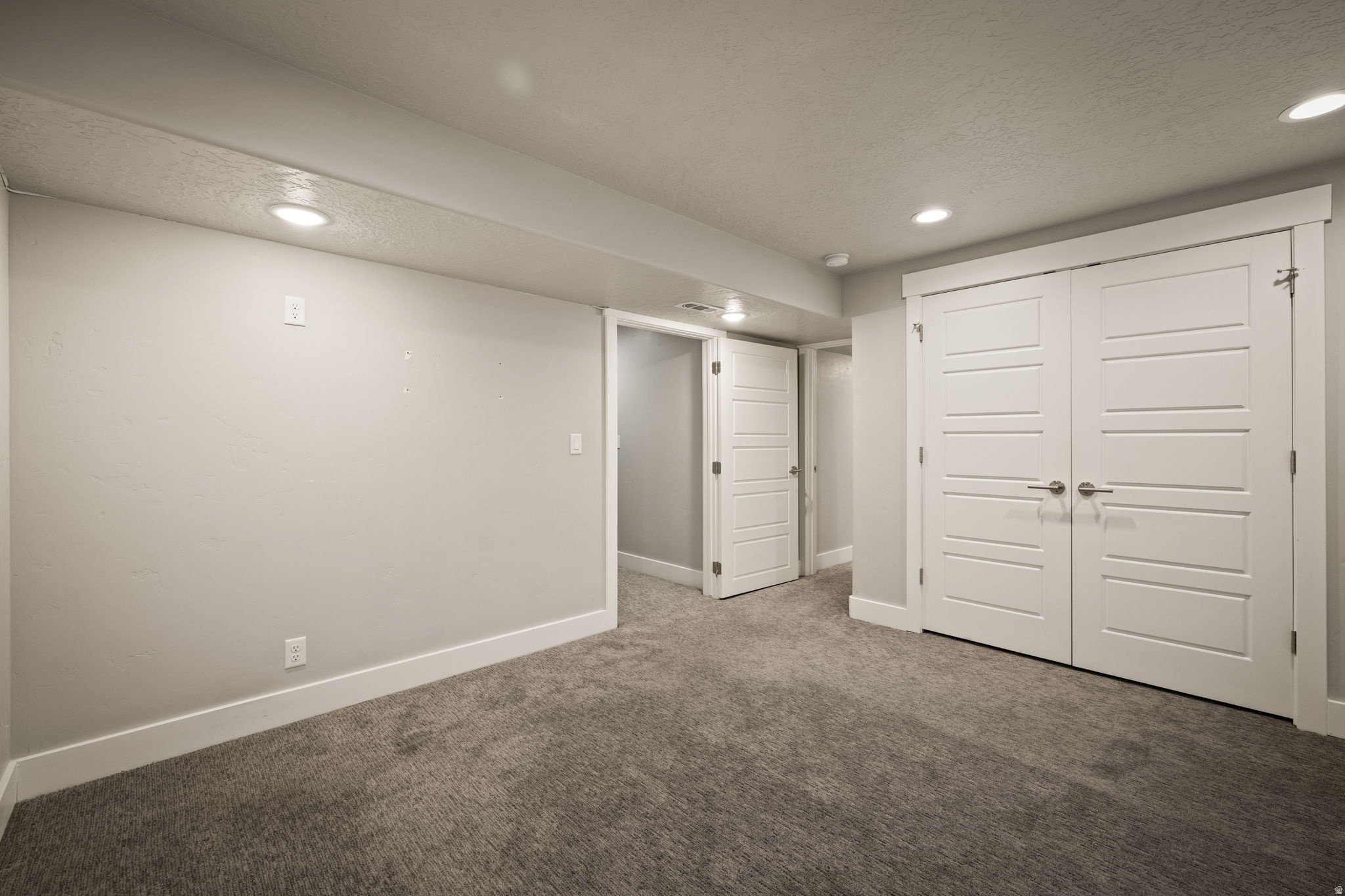 ASPEN HOLLOW - Residential