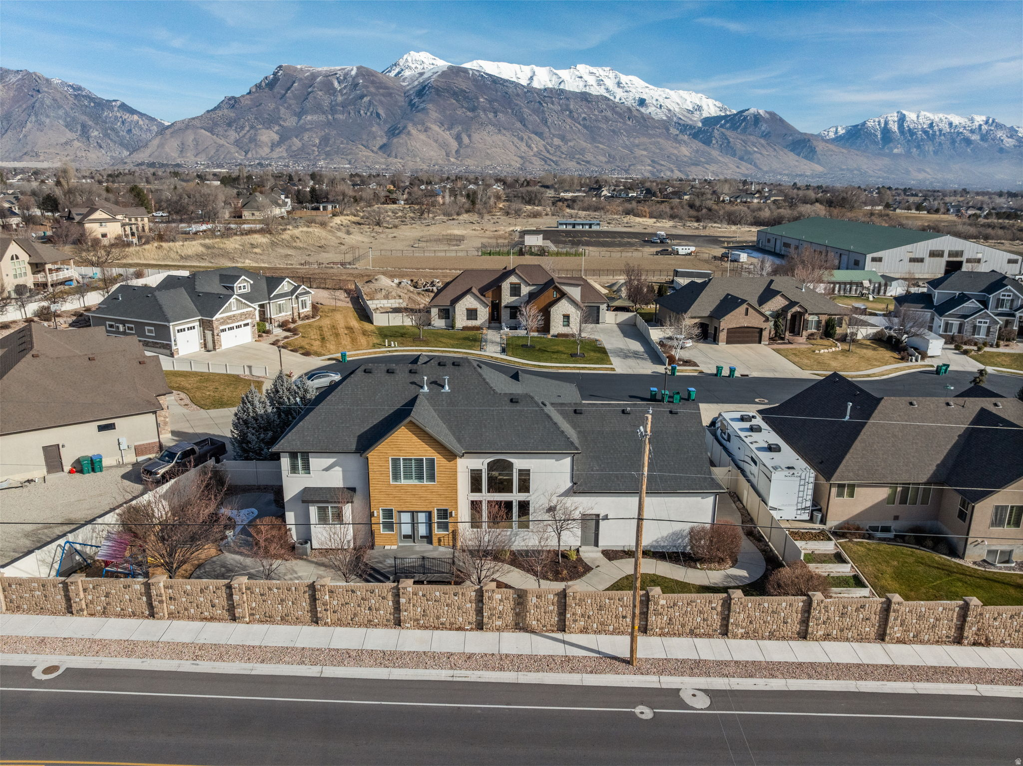 ASPEN HOLLOW - Residential