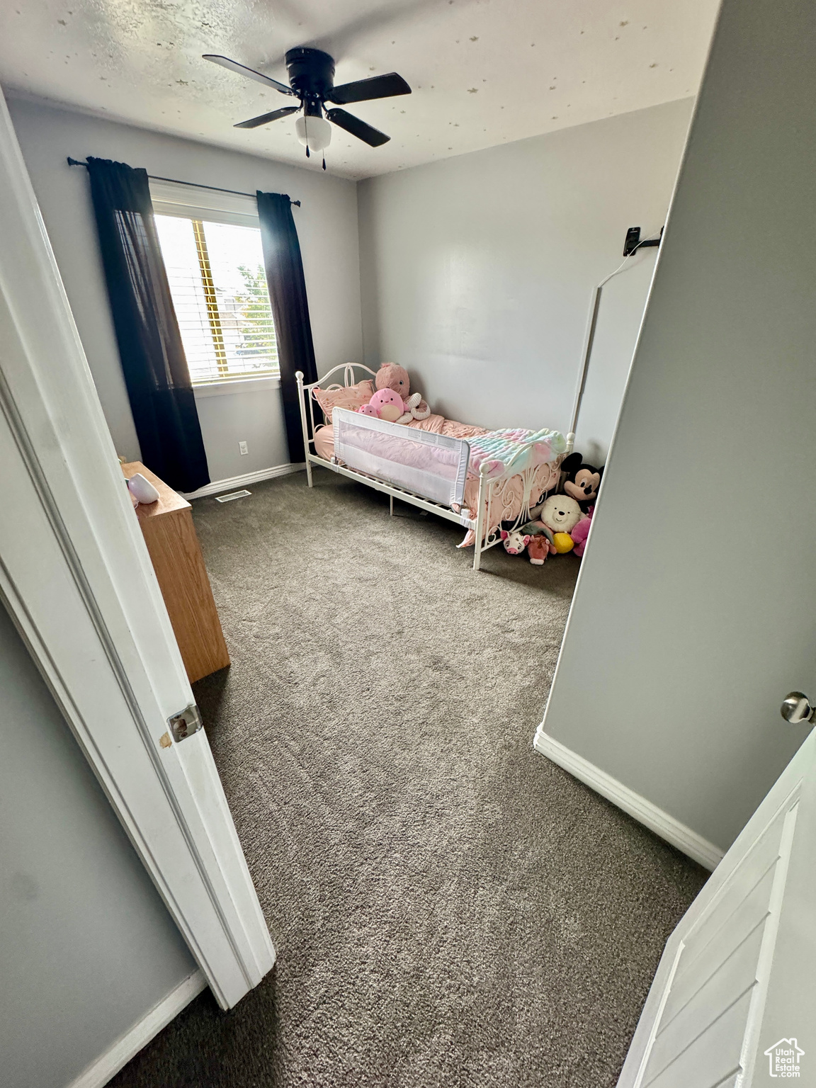 RIVER VALLEY - Residential