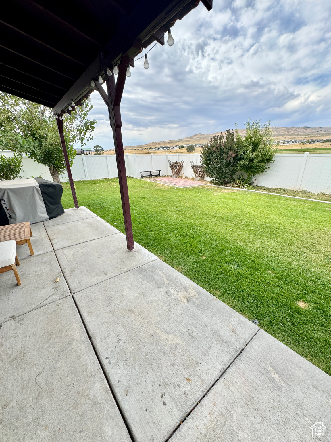 RIVER VALLEY - Residential