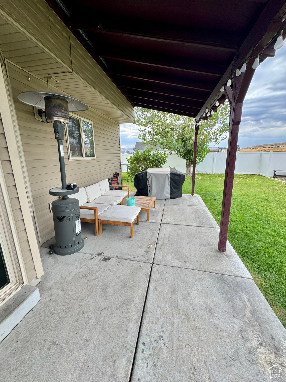 RIVER VALLEY - Residential