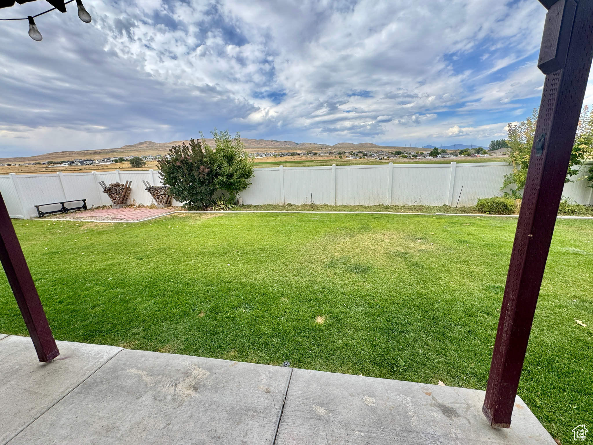 RIVER VALLEY - Residential