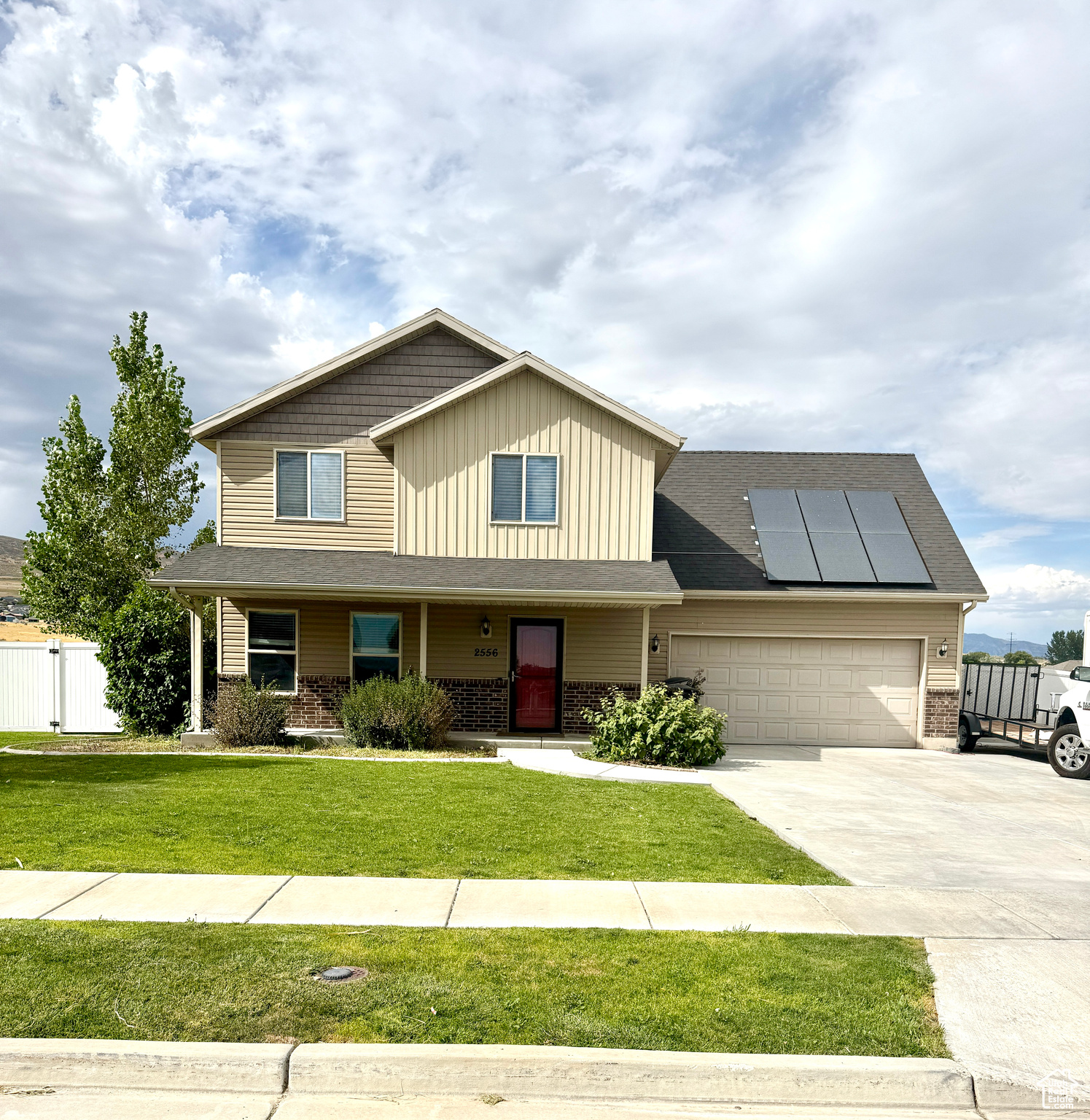 RIVER VALLEY - Residential