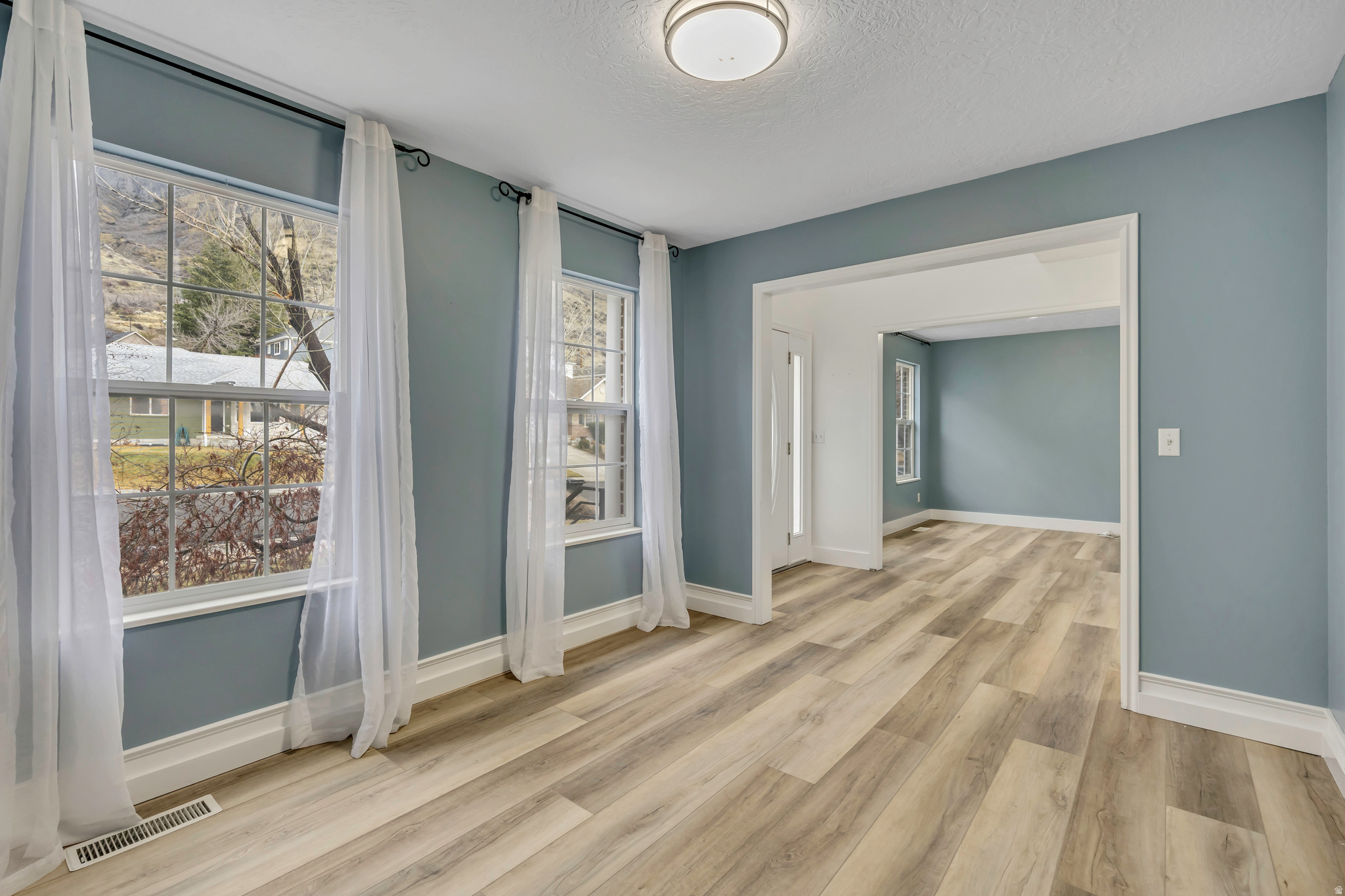 SPRINGVILLE HEIGHTS - Residential