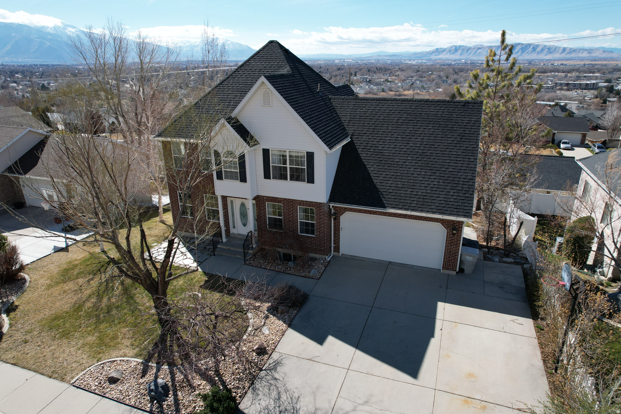 SPRINGVILLE HEIGHTS - Residential