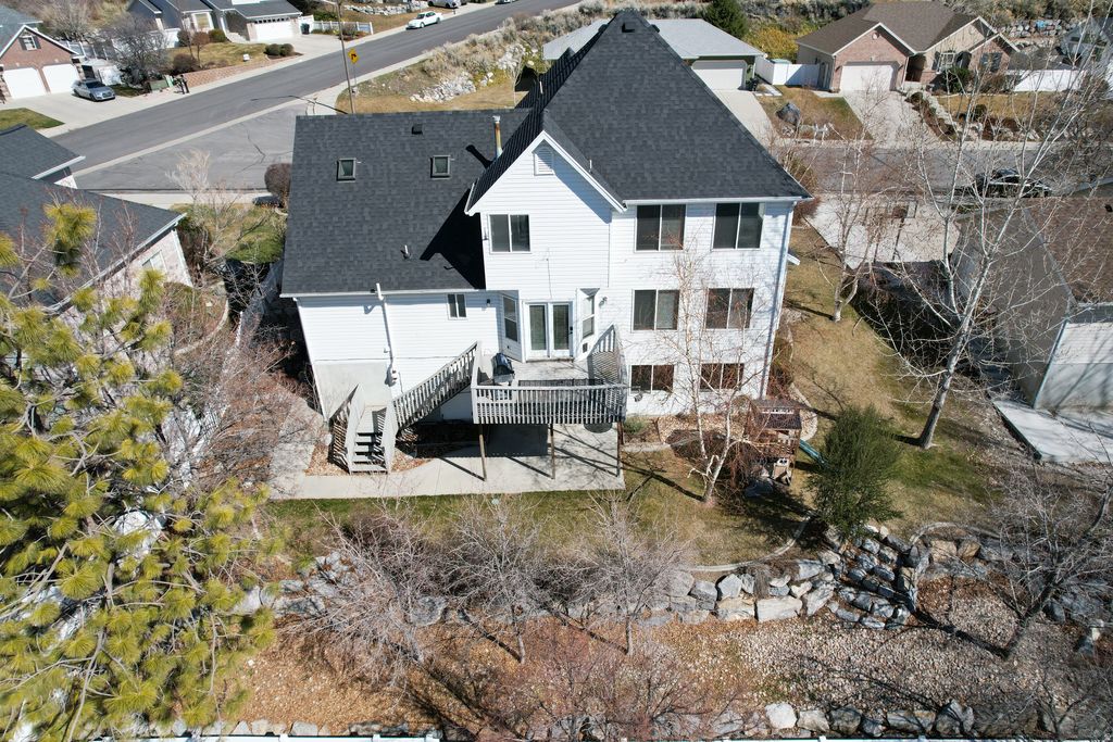 Photo of 1083 N 700 E, Springville, UT 84663 (MLS # 2139692)