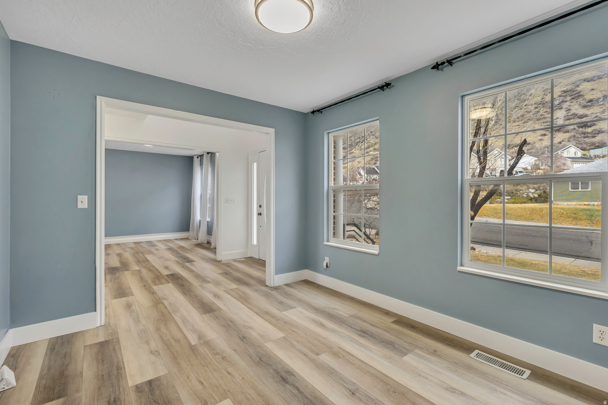 SPRINGVILLE HEIGHTS - Residential