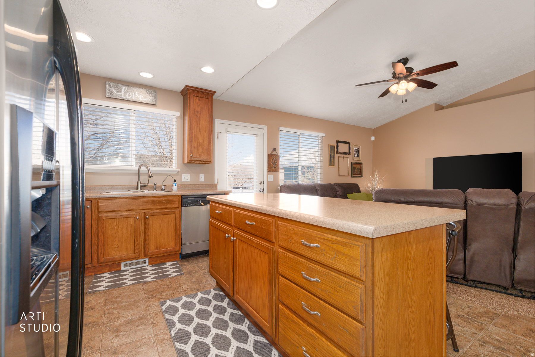 SUNSET HAVEN - Residential