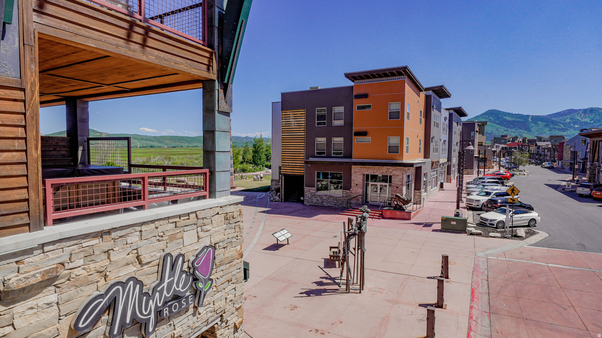 NEWPARK CONDO - Residential