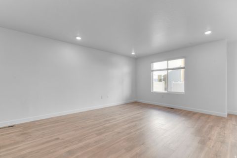 Tiny photo for 294 E GLENCOE DR N #1074, Lehi, UT 84048 (MLS # 2128478)