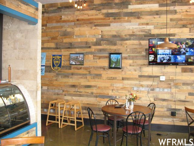 Salem, Utah 84653, United States, ,Commercial,Pending,76021