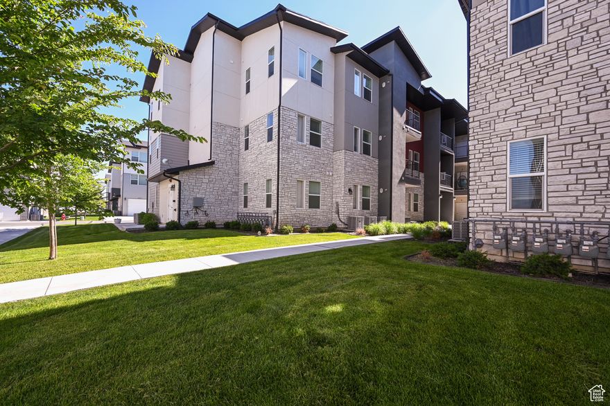 Welcome to Providence Gateway! Located on the South end of the valley.  This area is next to Macey's and a line up of restaurants nearby.  This 2 bedroom 2 bathroom home is located on the second floor.  It includes a 1 car garage, a community pool, clubhouse and other great amenities.