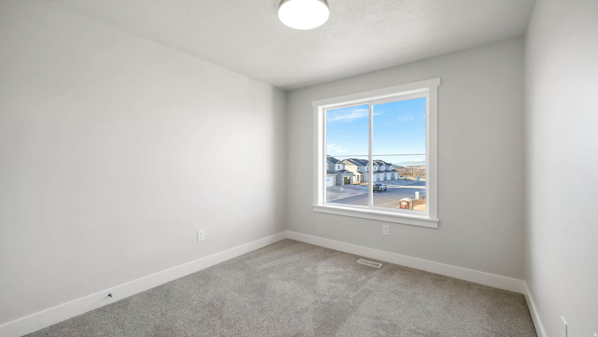 APPLE HOLLOW - Residential