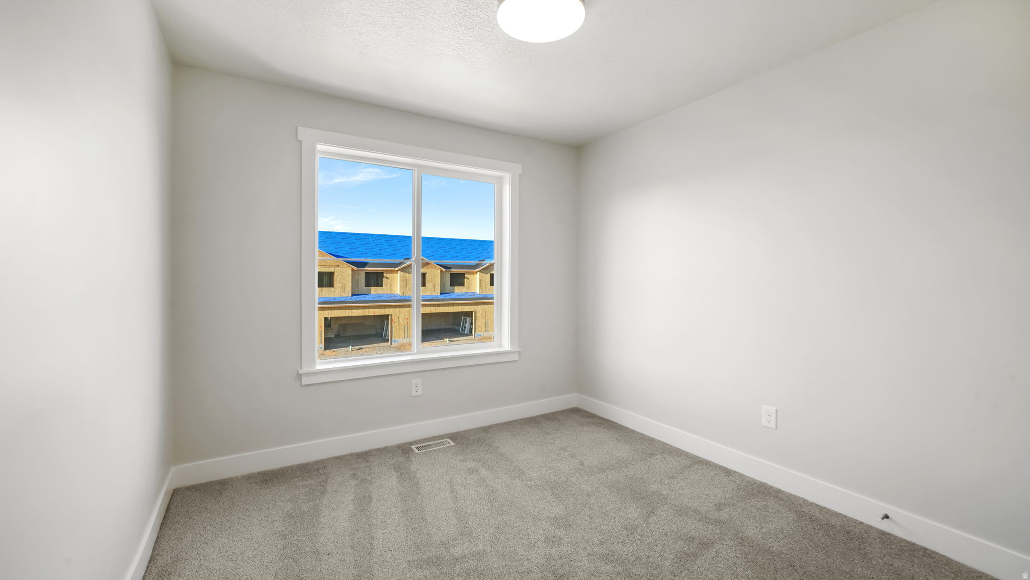 APPLE HOLLOW - Residential