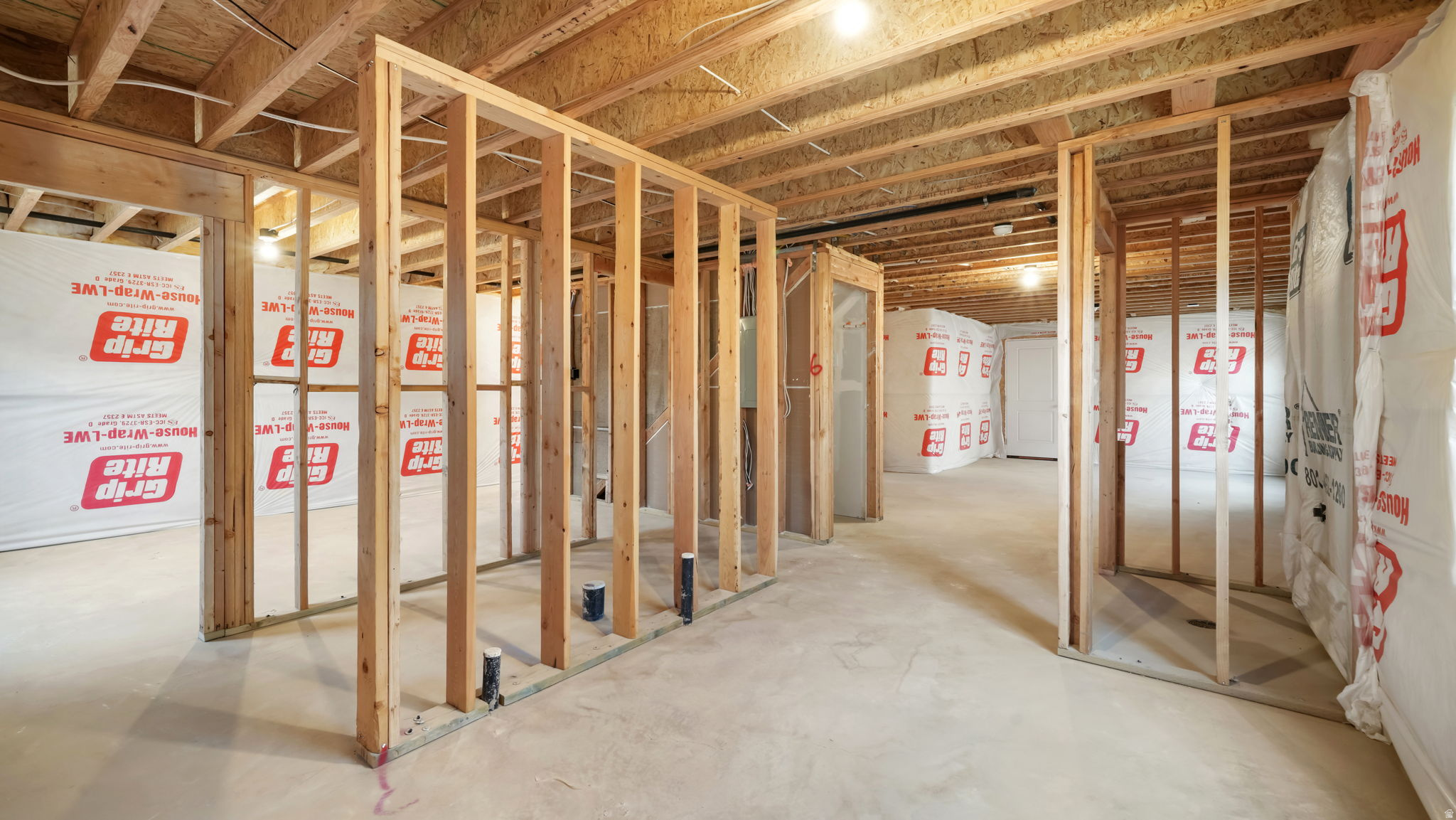 APPLE HOLLOW - Residential