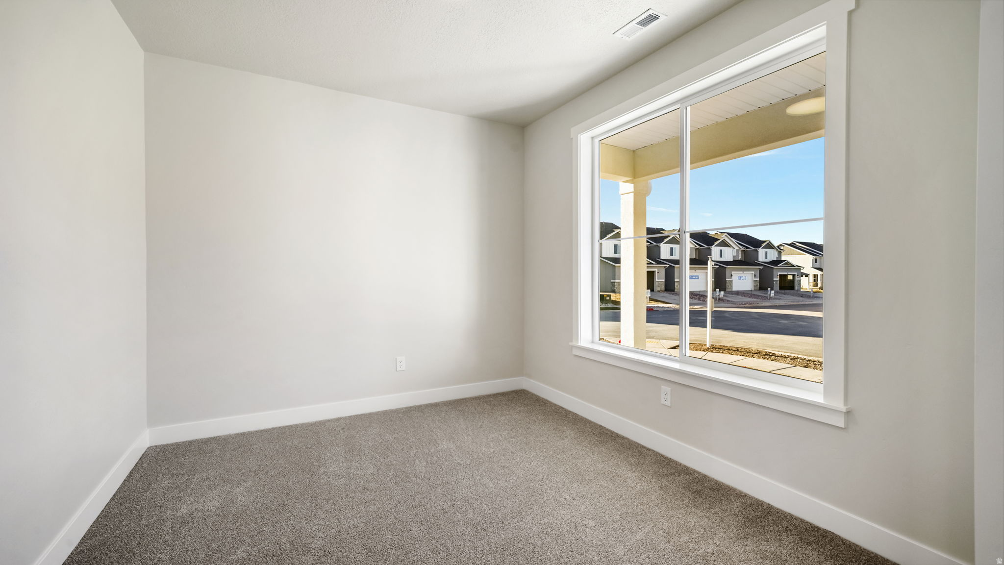 APPLE HOLLOW - Residential