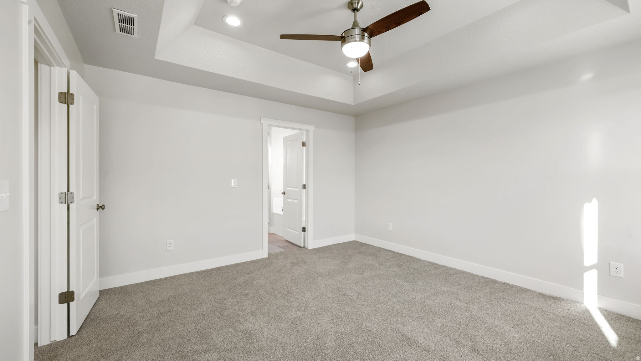 APPLE HOLLOW - Residential