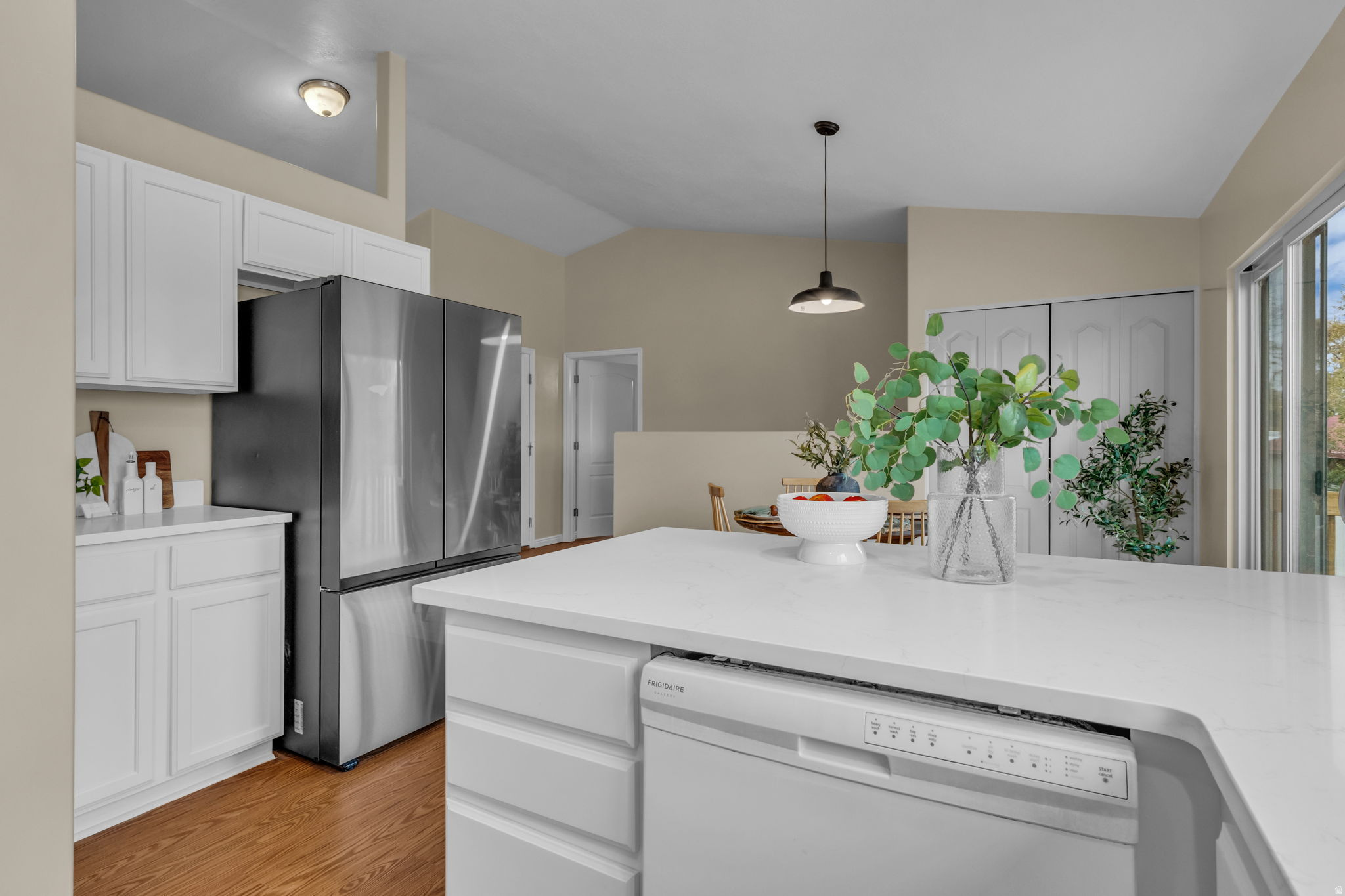 HUNTER WILLOWS PHASE 1 - Residential