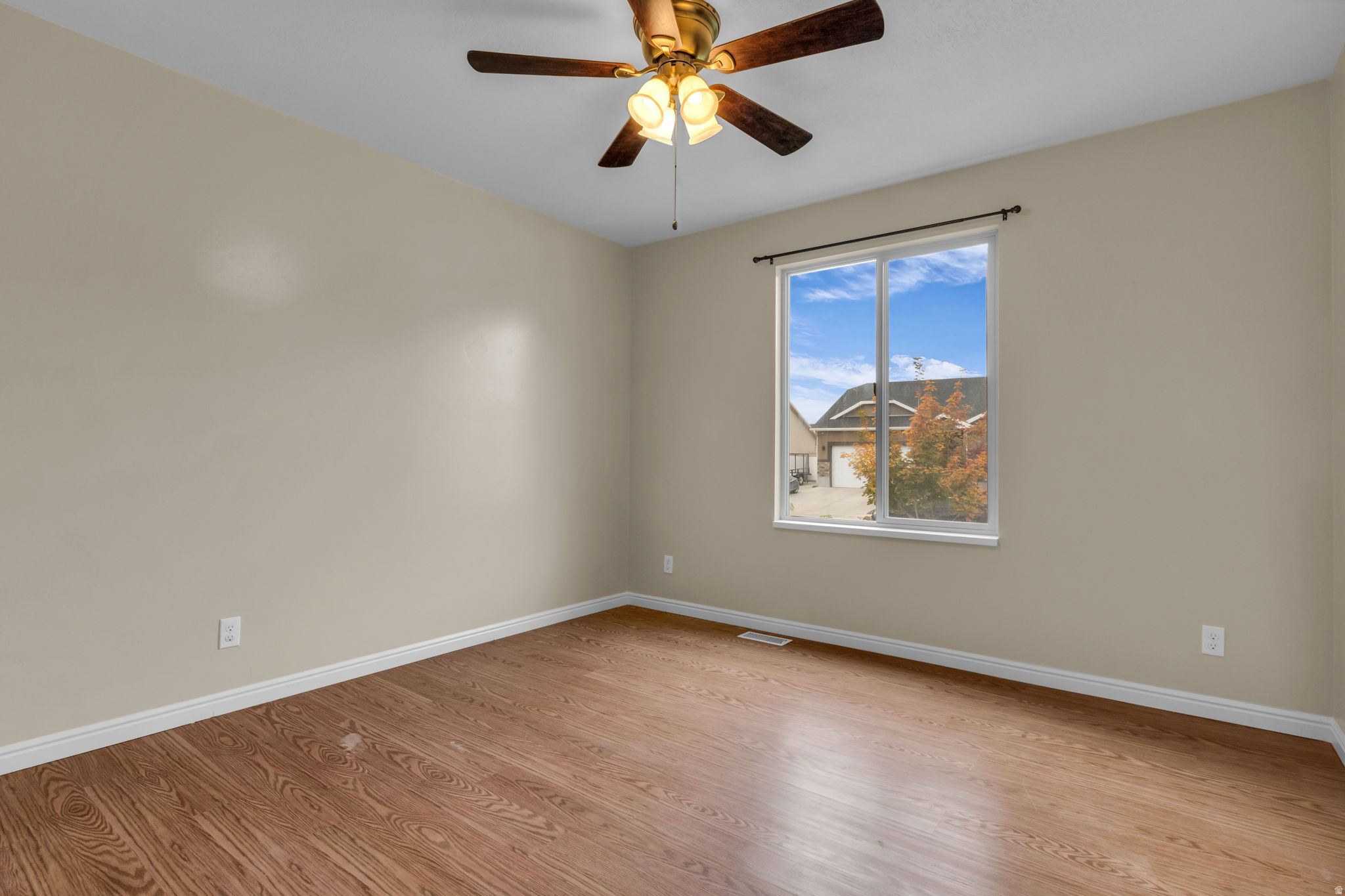 HUNTER WILLOWS PHASE 1 - Residential