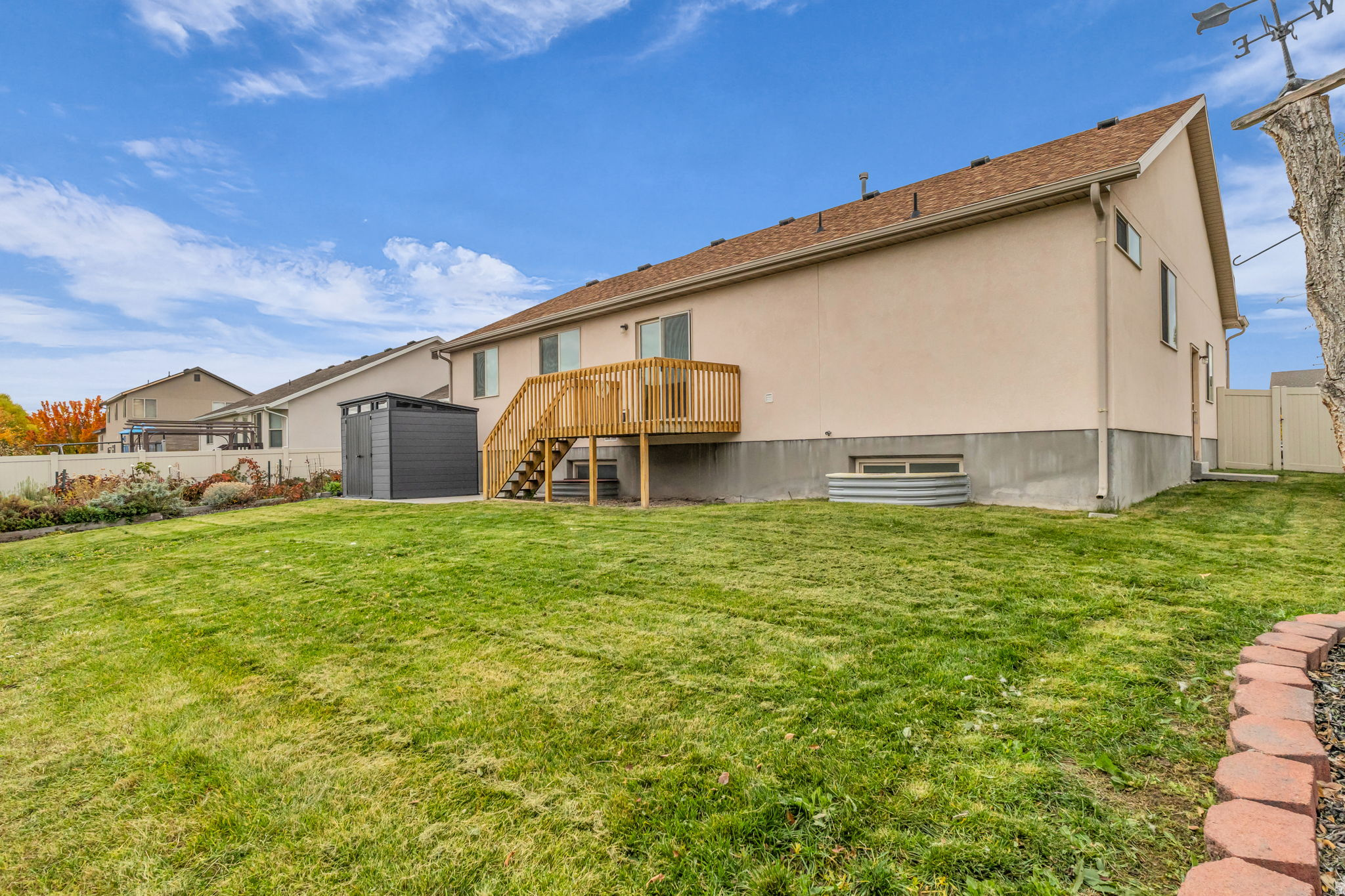 HUNTER WILLOWS PHASE 1 - Residential