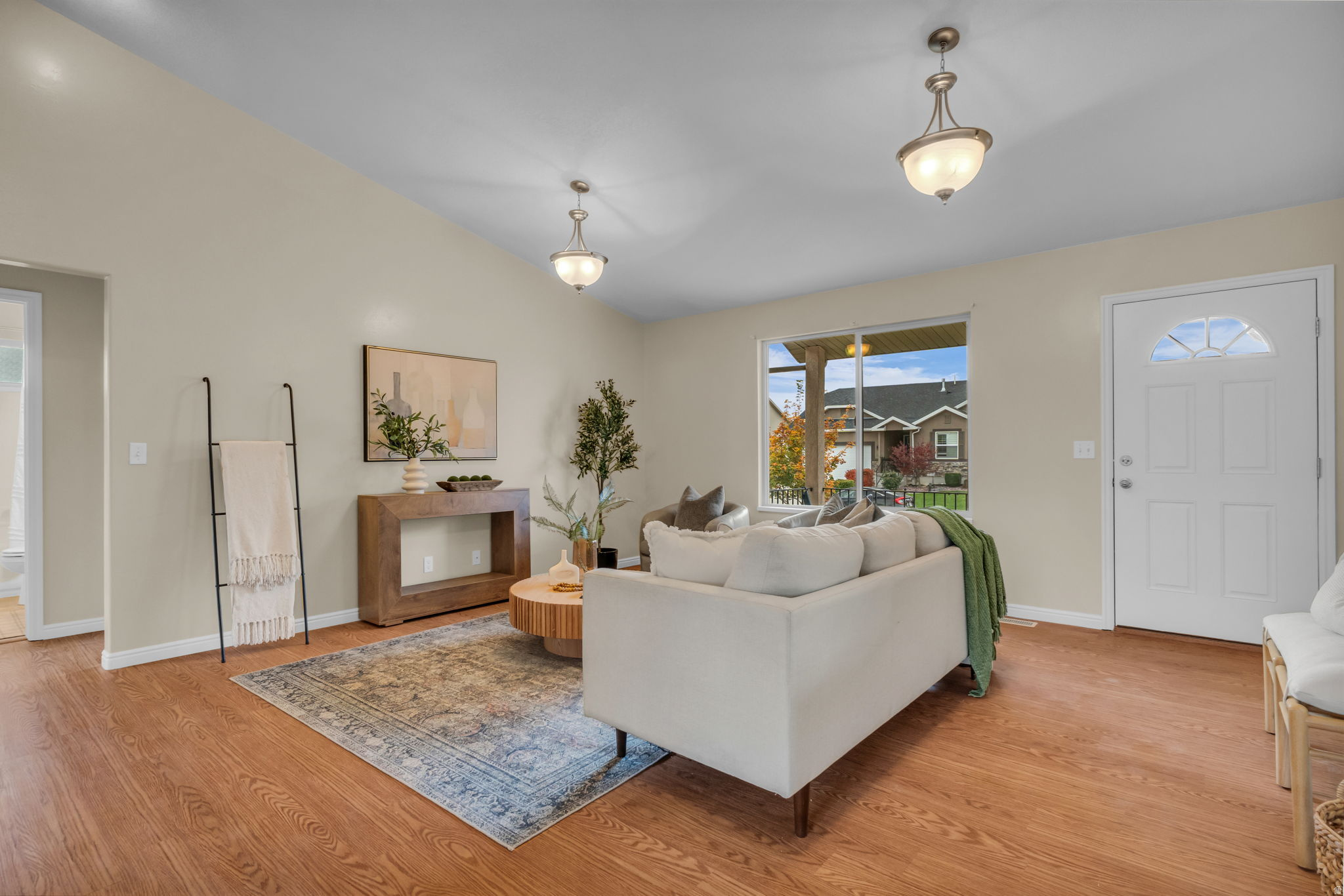 HUNTER WILLOWS PHASE 1 - Residential