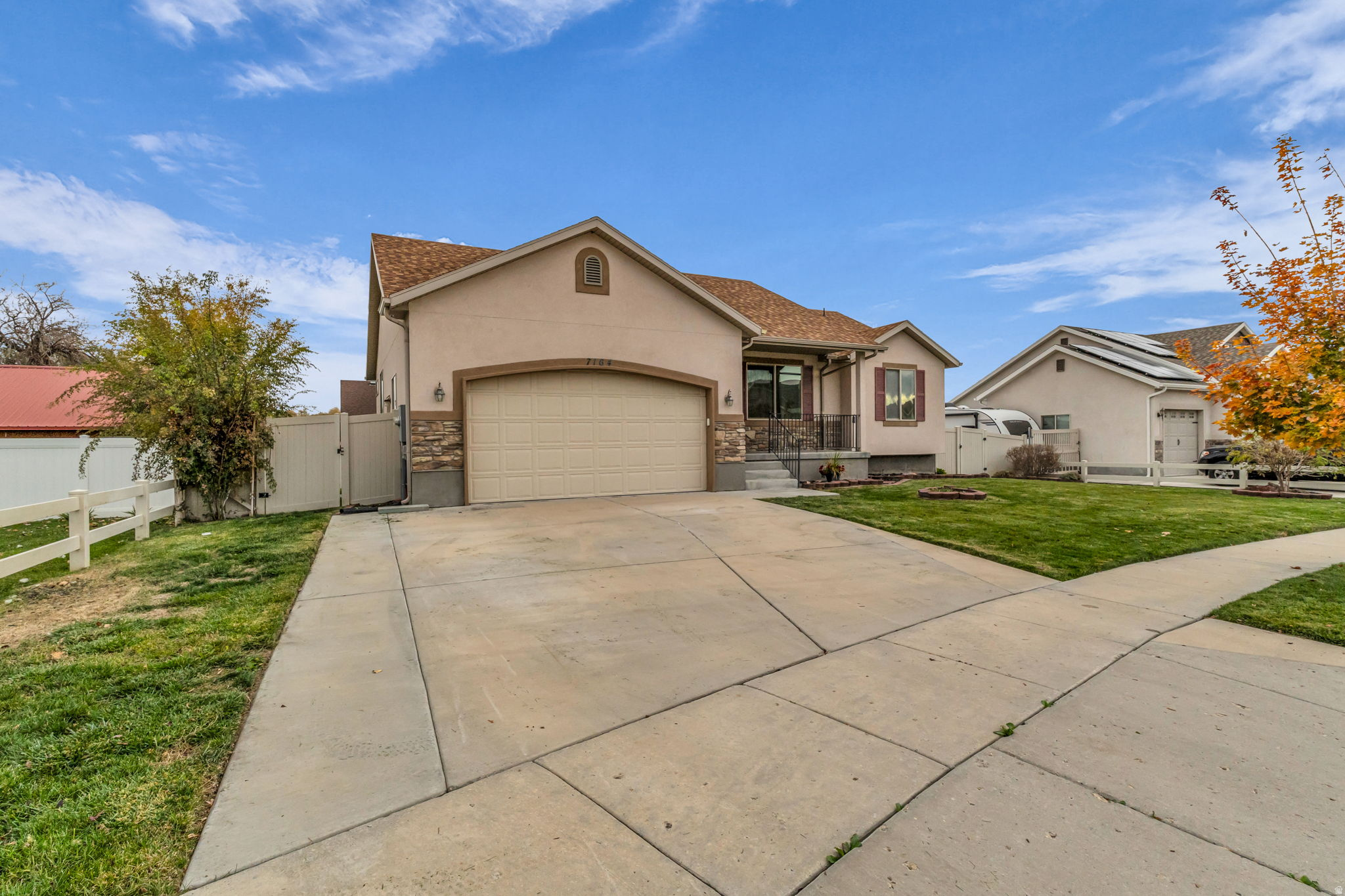 HUNTER WILLOWS PHASE 1 - Residential