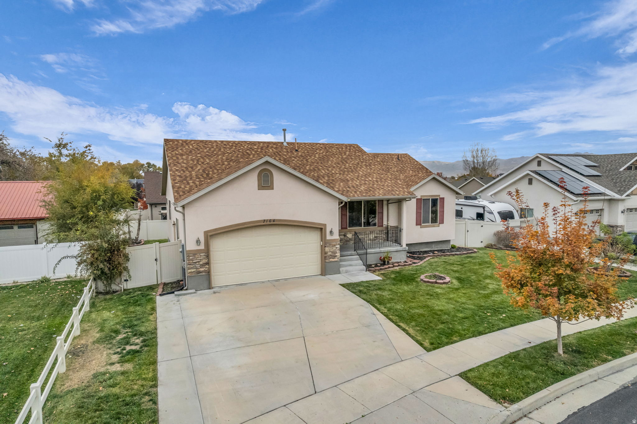 HUNTER WILLOWS PHASE 1 - Residential