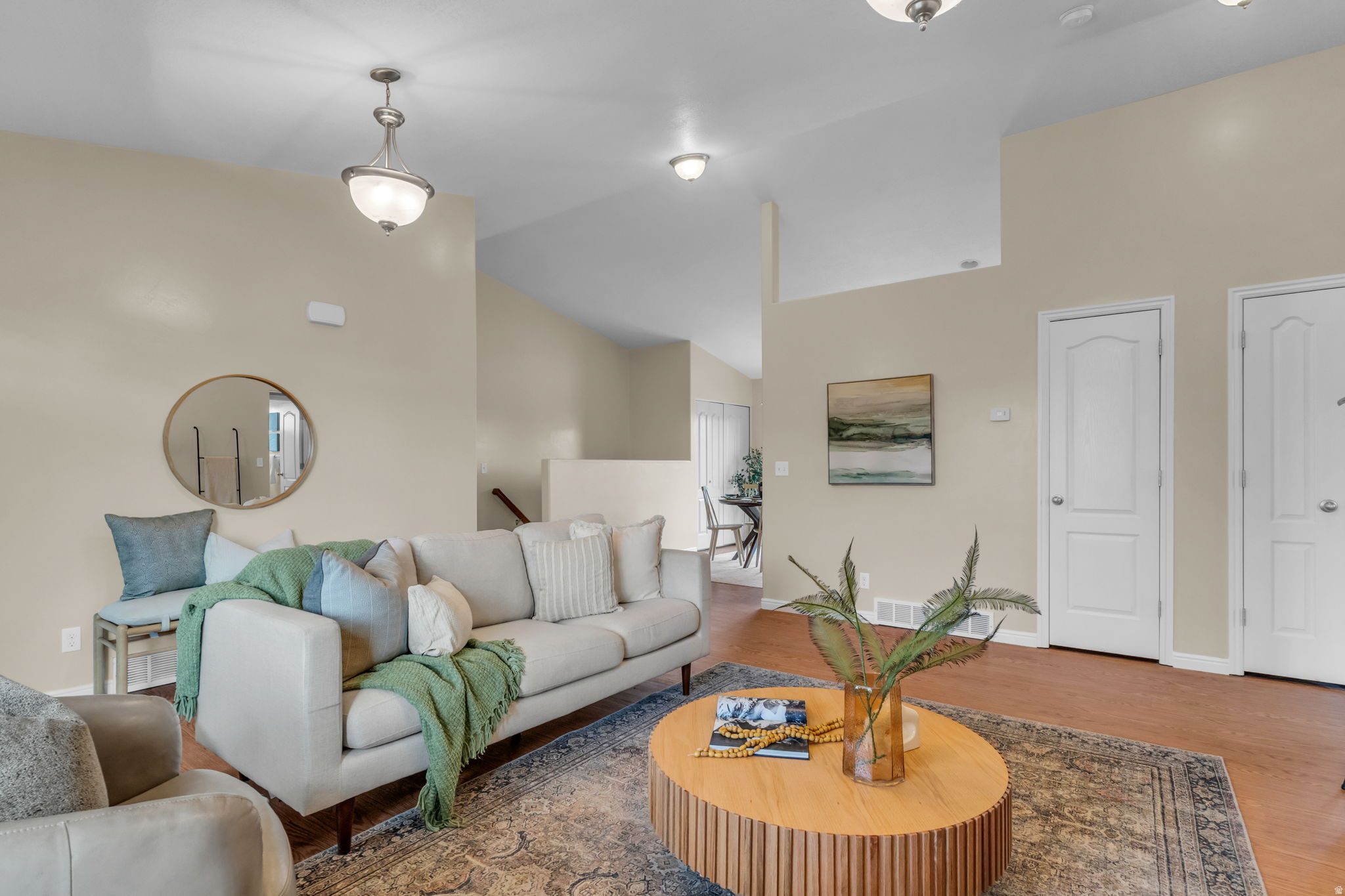 HUNTER WILLOWS PHASE 1 - Residential