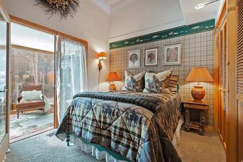 Tiny photo for 4 BONANZA CT, Park City, UT 84060 (MLS # 2127955)