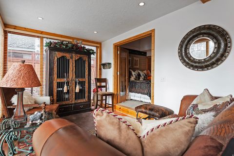 Tiny photo for 4 BONANZA CT, Park City, UT 84060 (MLS # 2127955)