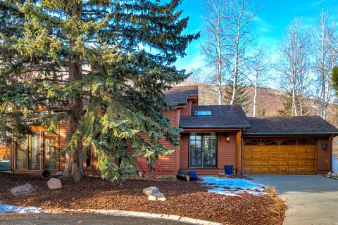 Tiny photo for 4 BONANZA CT, Park City, UT 84060 (MLS # 2127955)