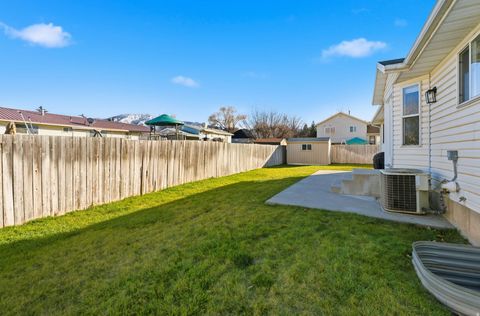 Tiny photo for 416 N 250 W, Payson, UT 84651 (MLS # 2126414)
