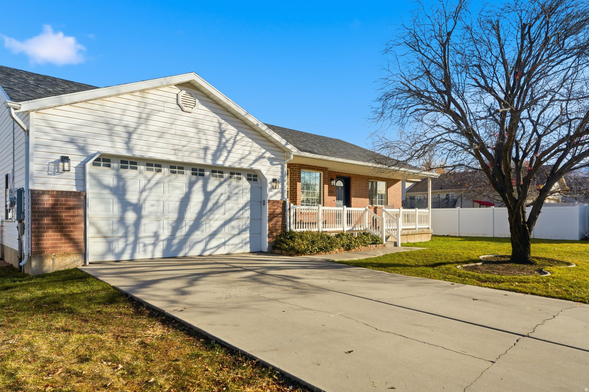 DIXON GROVE - Residential