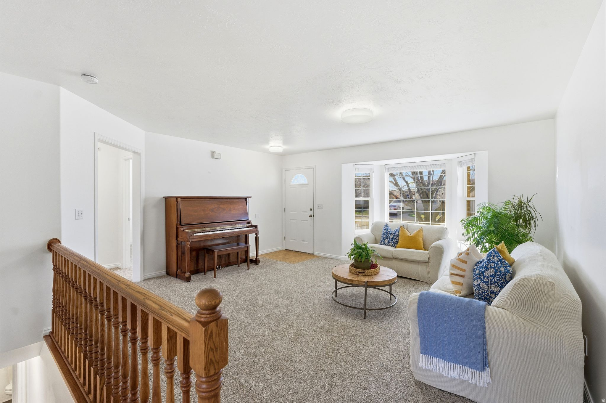 DIXON GROVE - Residential