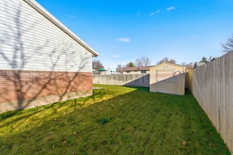 Tiny photo for 416 N 250 W, Payson, UT 84651 (MLS # 2126414)