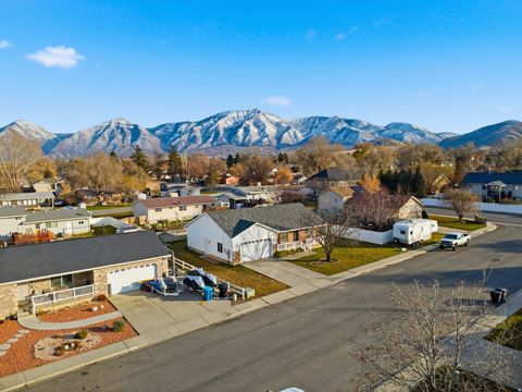 Tiny photo for 416 N 250 W, Payson, UT 84651 (MLS # 2126414)