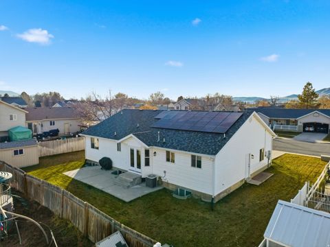 Tiny photo for 416 N 250 W, Payson, UT 84651 (MLS # 2126414)