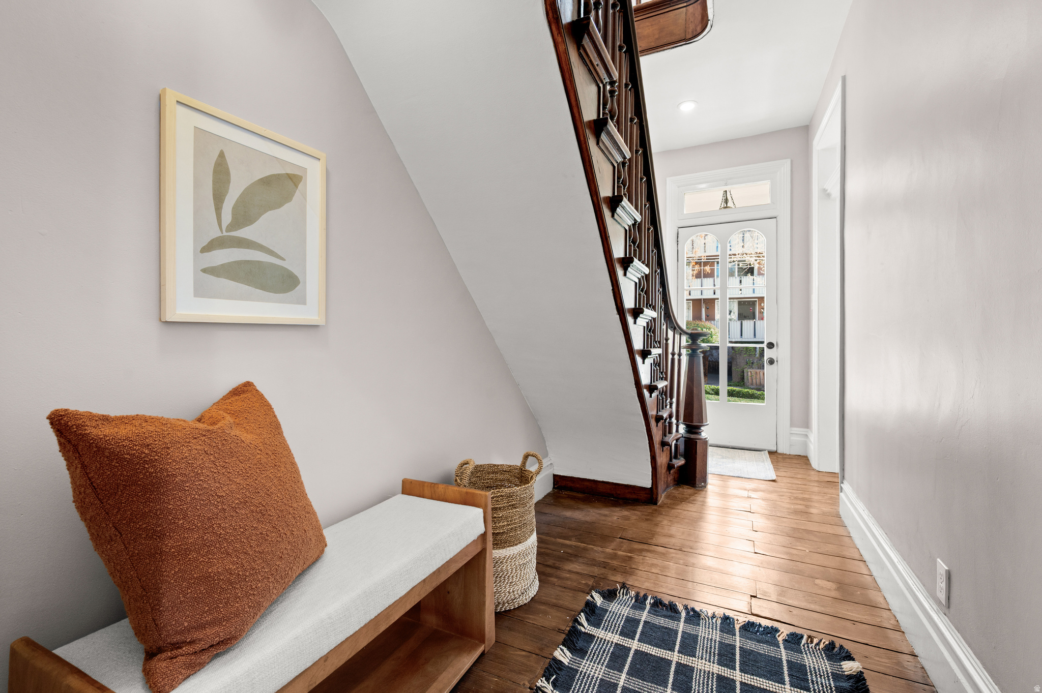 CAPITOL HILL - Residential