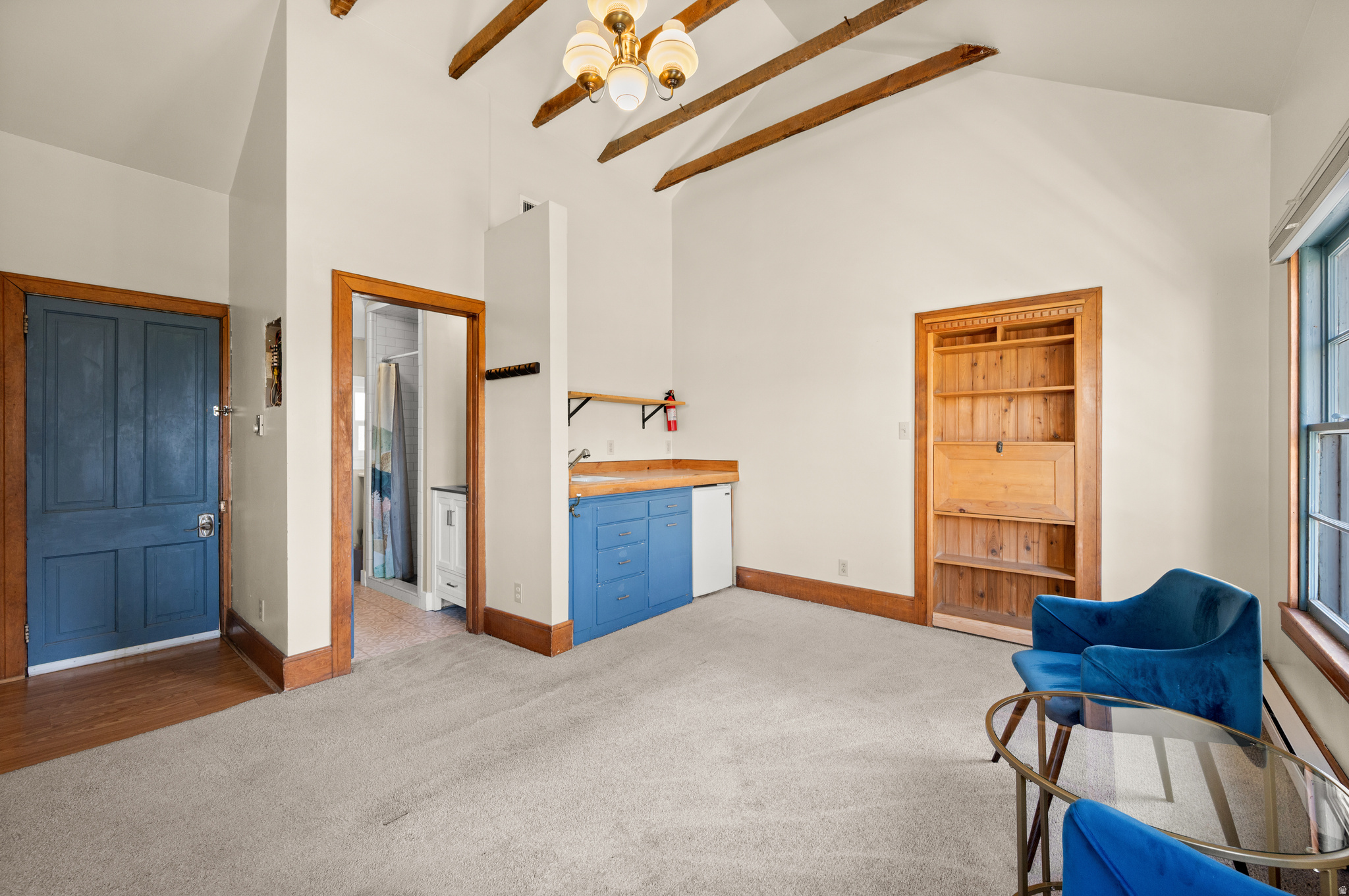 CAPITOL HILL - Residential