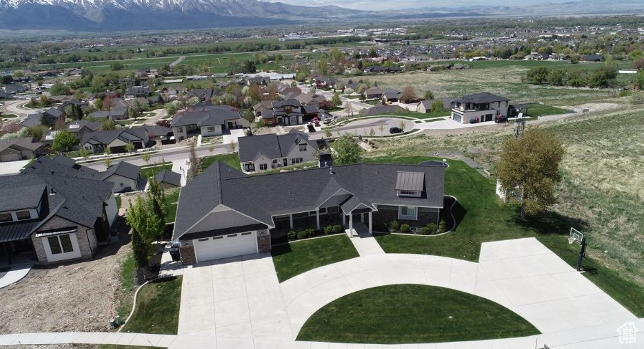 585 N 300, Millville, Utah image 2