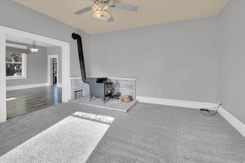 Tiny photo for 565 E 100 S, Hyrum, UT 84319 (MLS # 2121137)