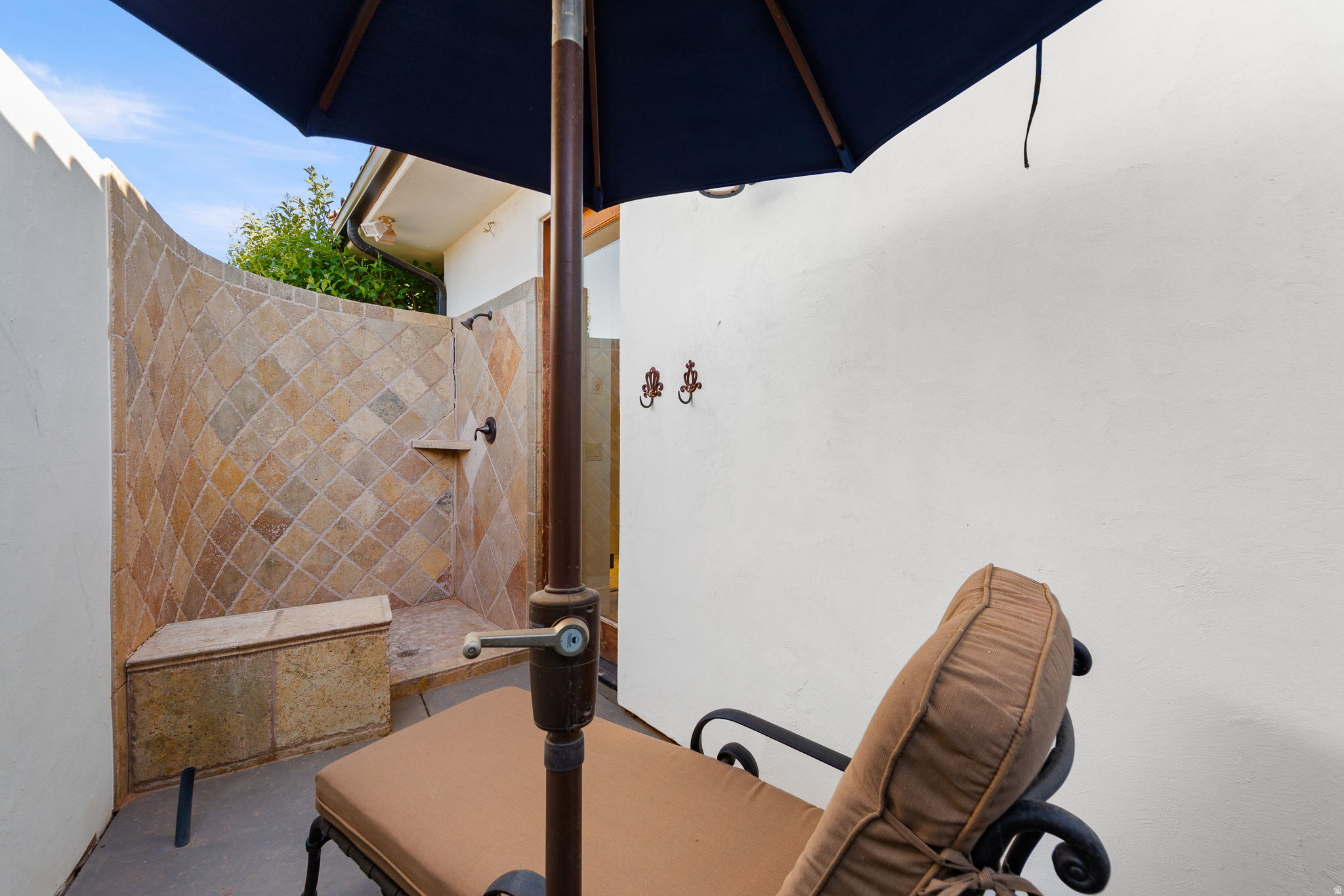 ARROWHEAD ESTATES - Residential