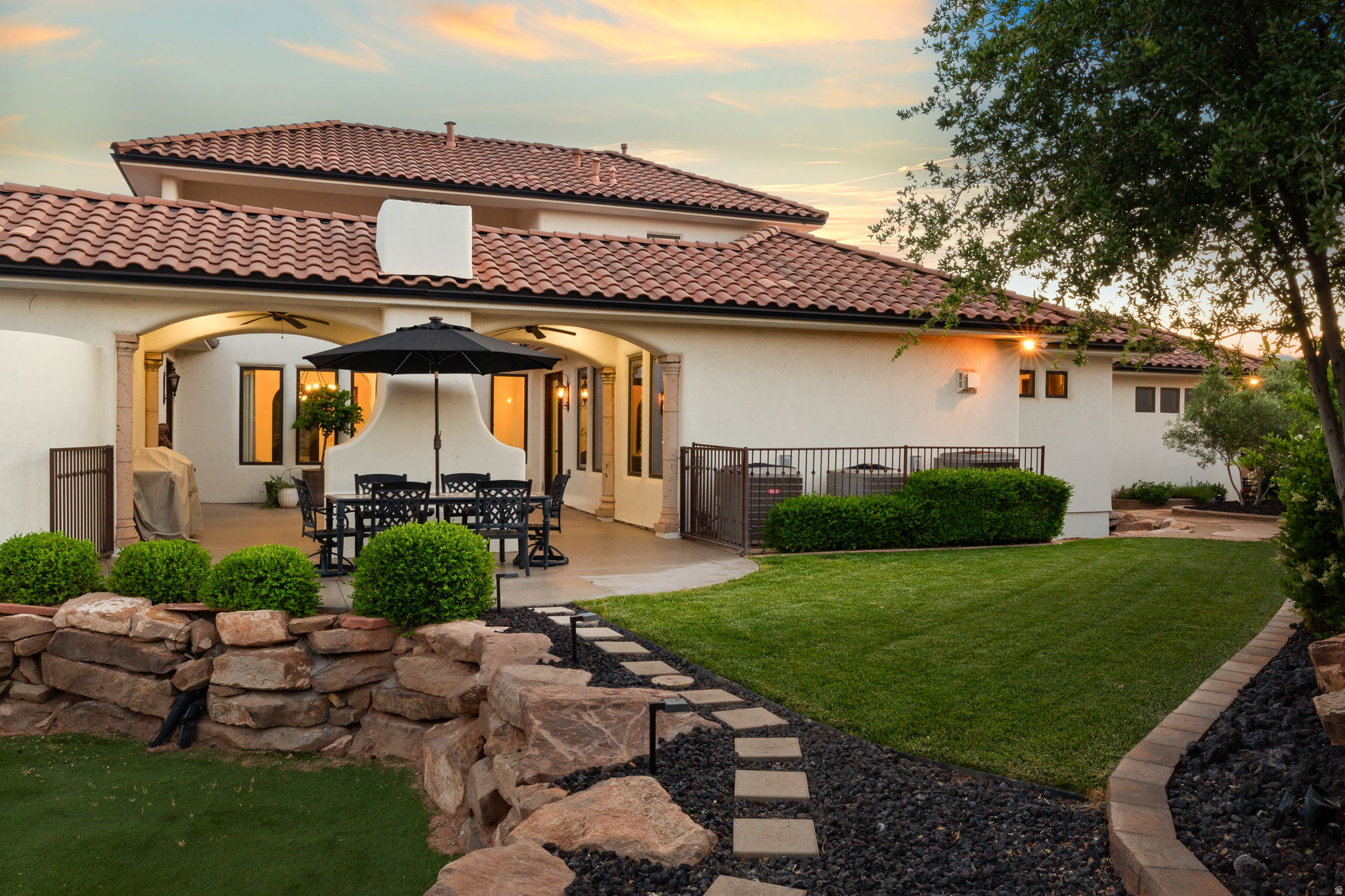 ARROWHEAD ESTATES - Residential