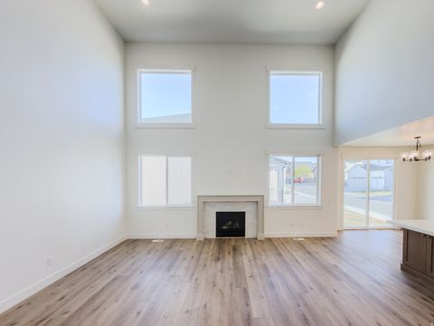 Tiny photo for 3872 W SAND LAKE DR #1005, South Jordan, UT 84009 (MLS # 2149137)