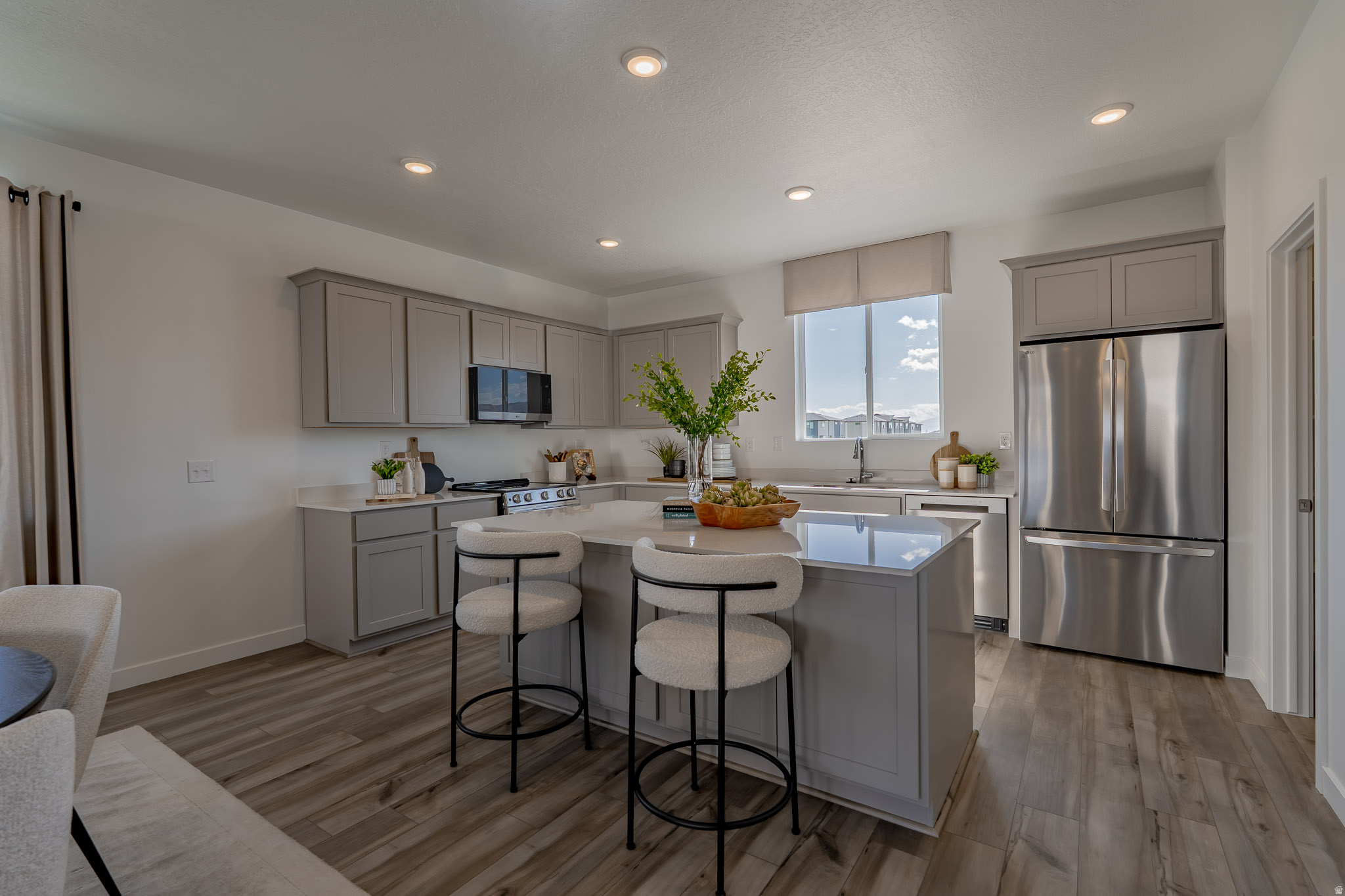 HIGHLINE AT AMERICAN FORK - Residential