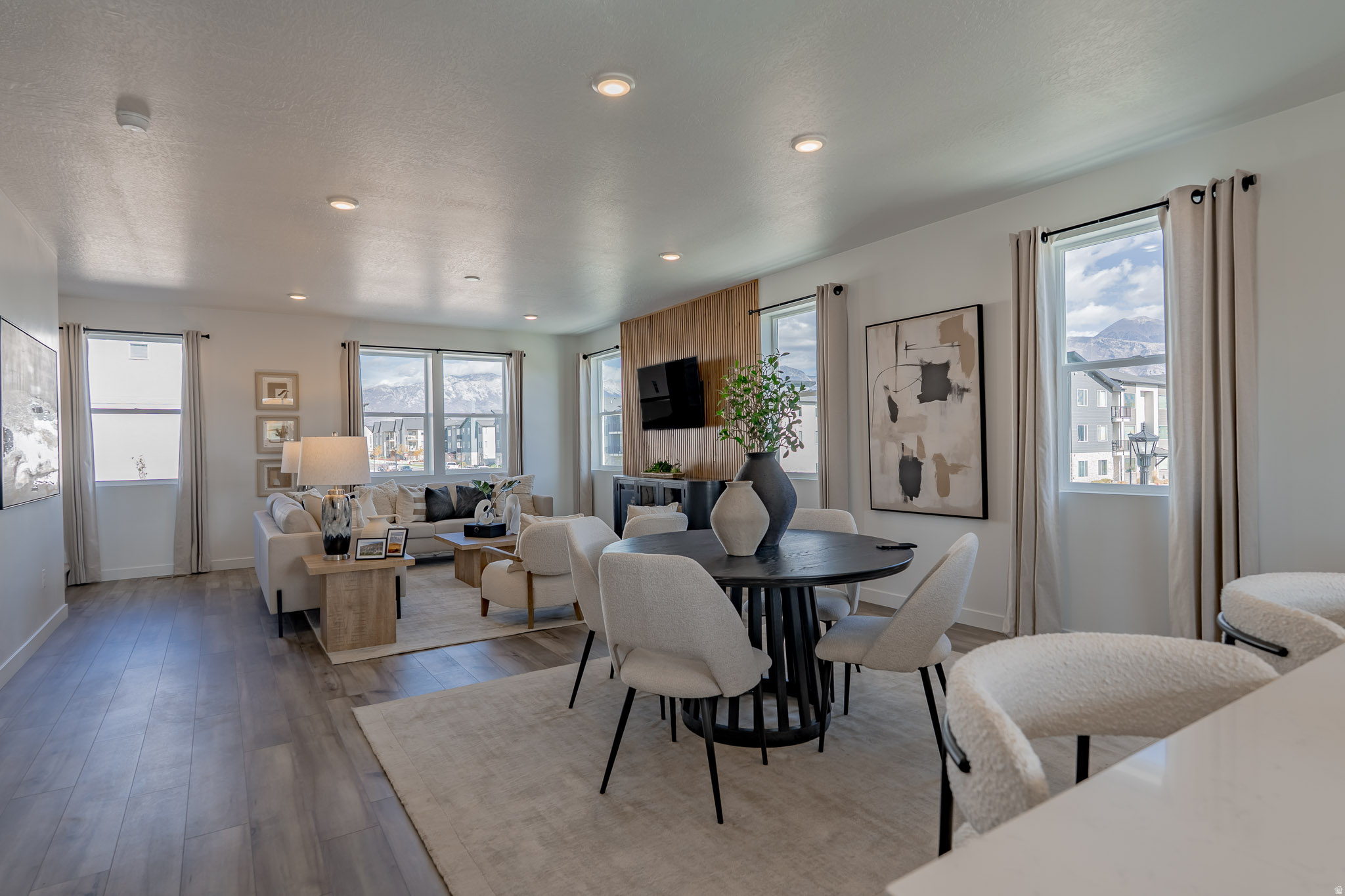 HIGHLINE AT AMERICAN FORK - Residential