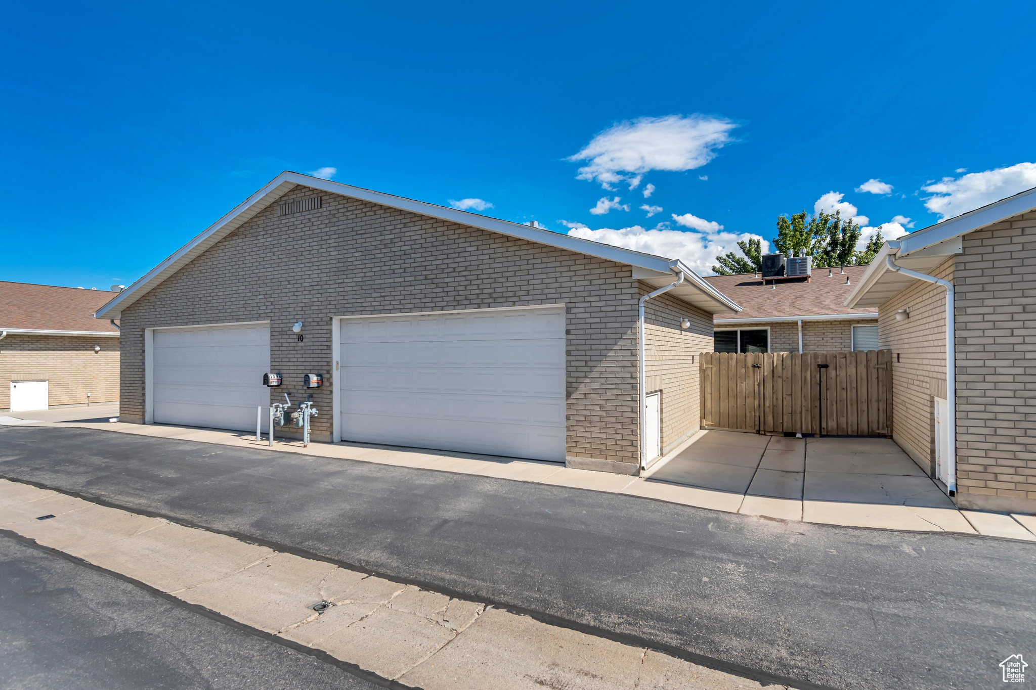 CORNERSTONE CONDO - Residential