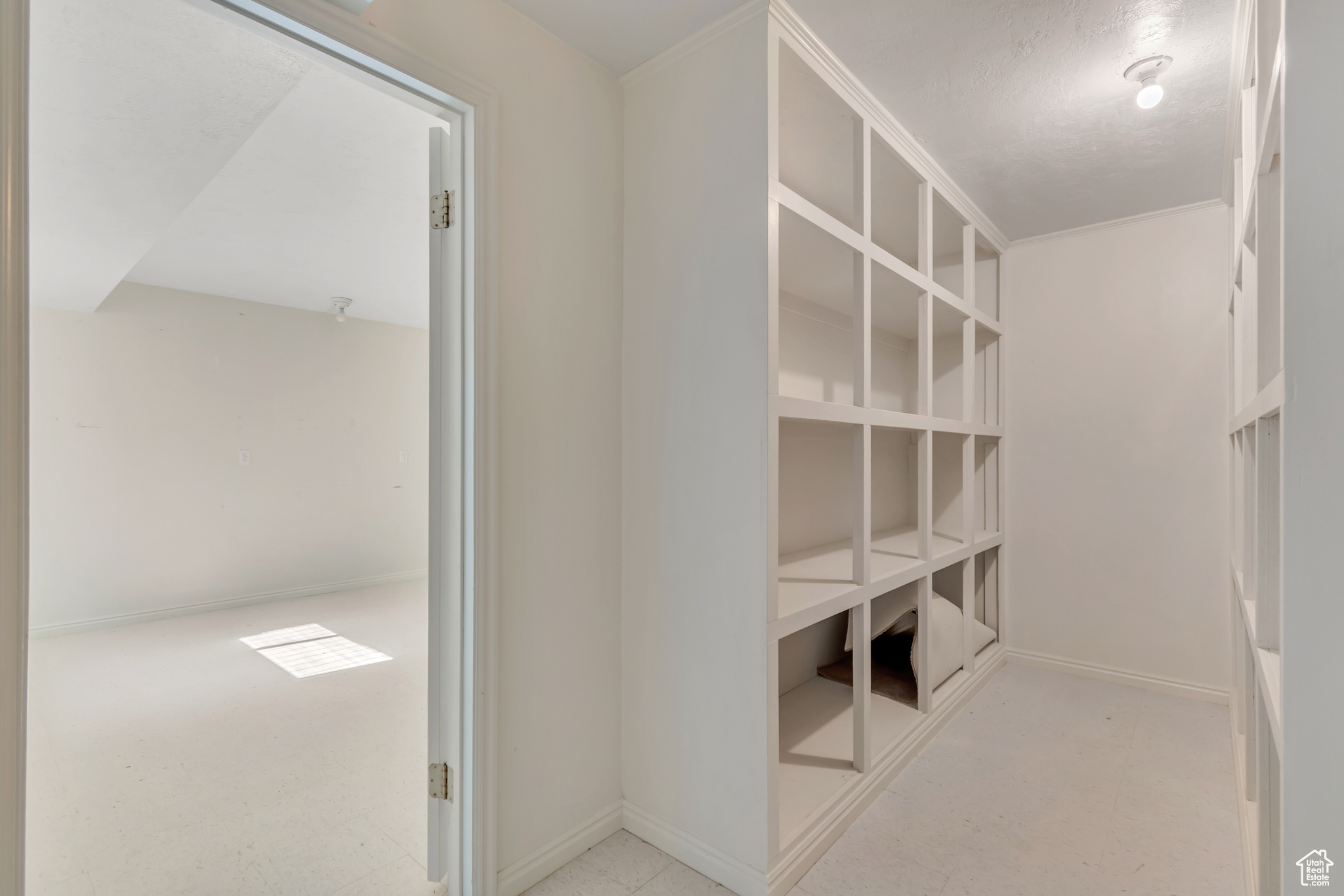 CORNERSTONE CONDO - Residential